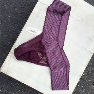 4 pairs of brand new Victoria Secret panties M OS